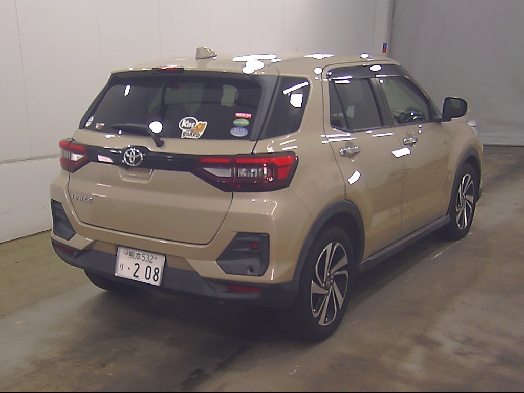 TOYOTA RAIZE
