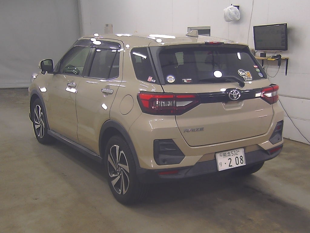 TOYOTA RAIZE