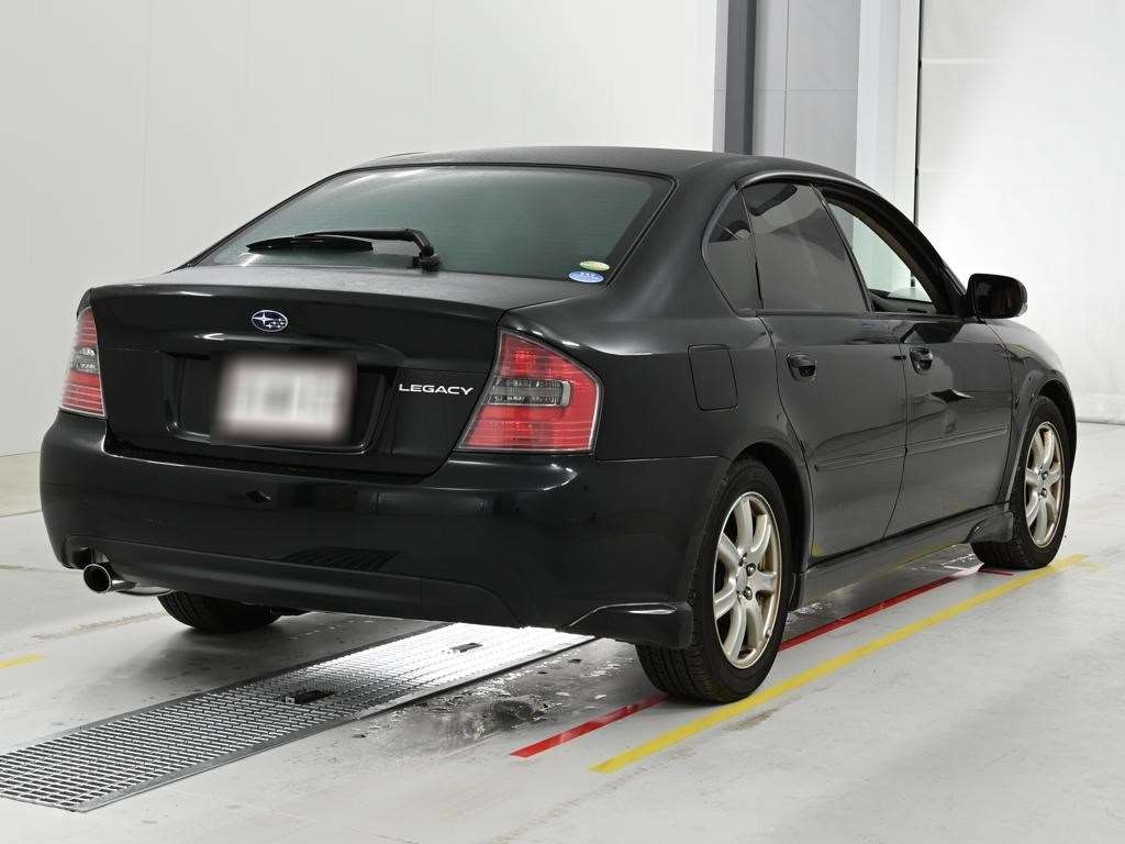 SUBARU LEGACY B4