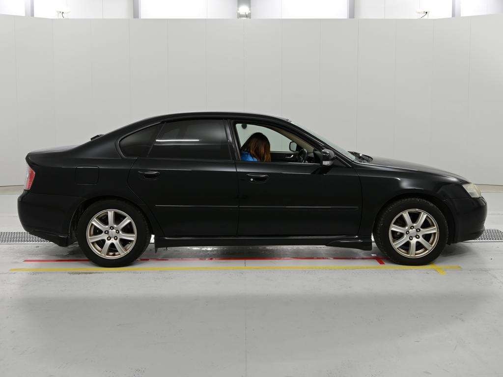 SUBARU LEGACY B4