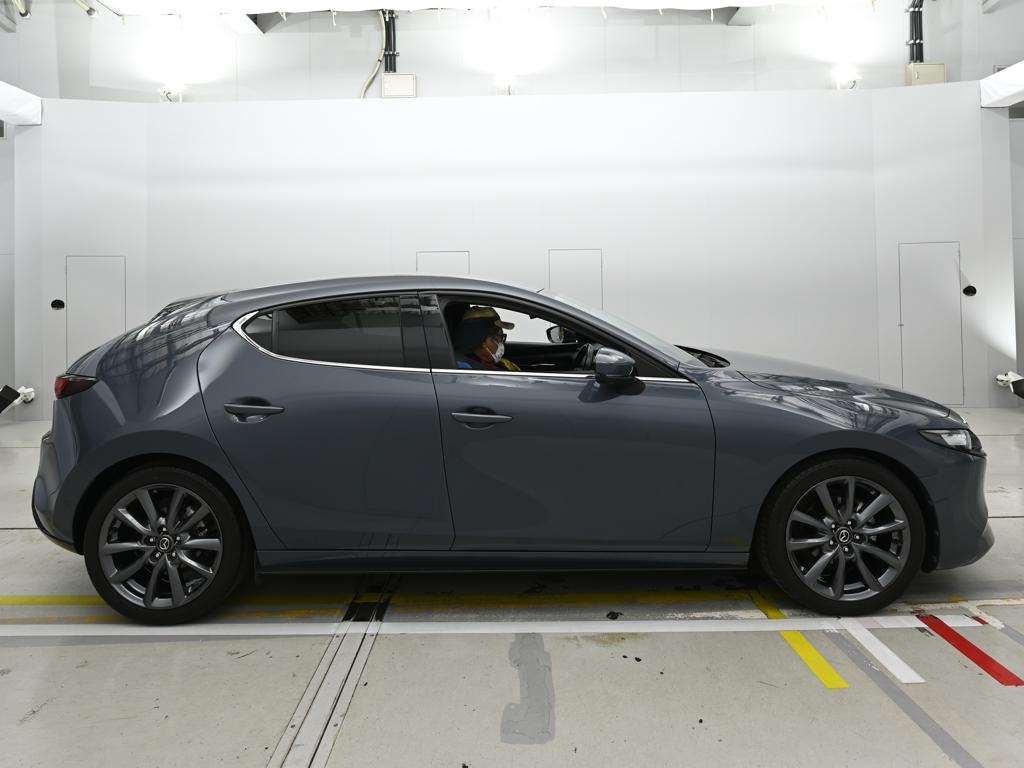MAZDA MAZDA3