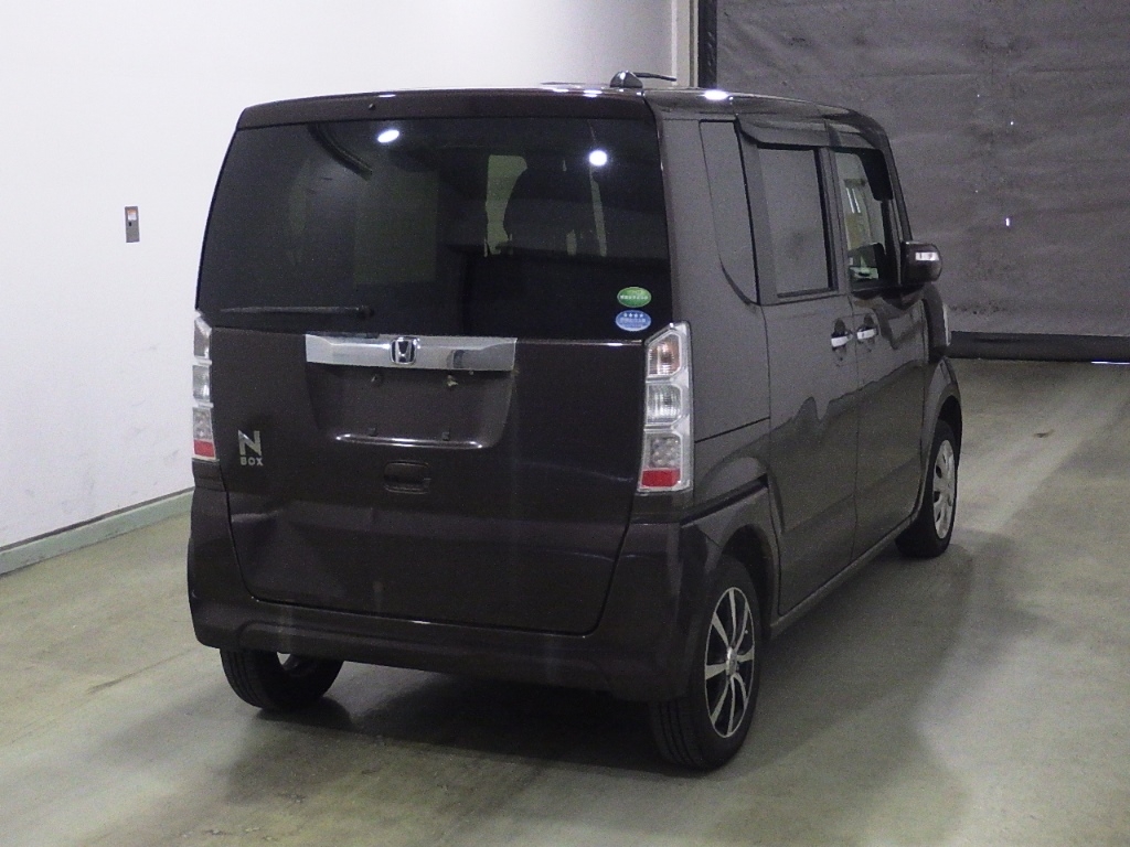 HONDA N-BOX