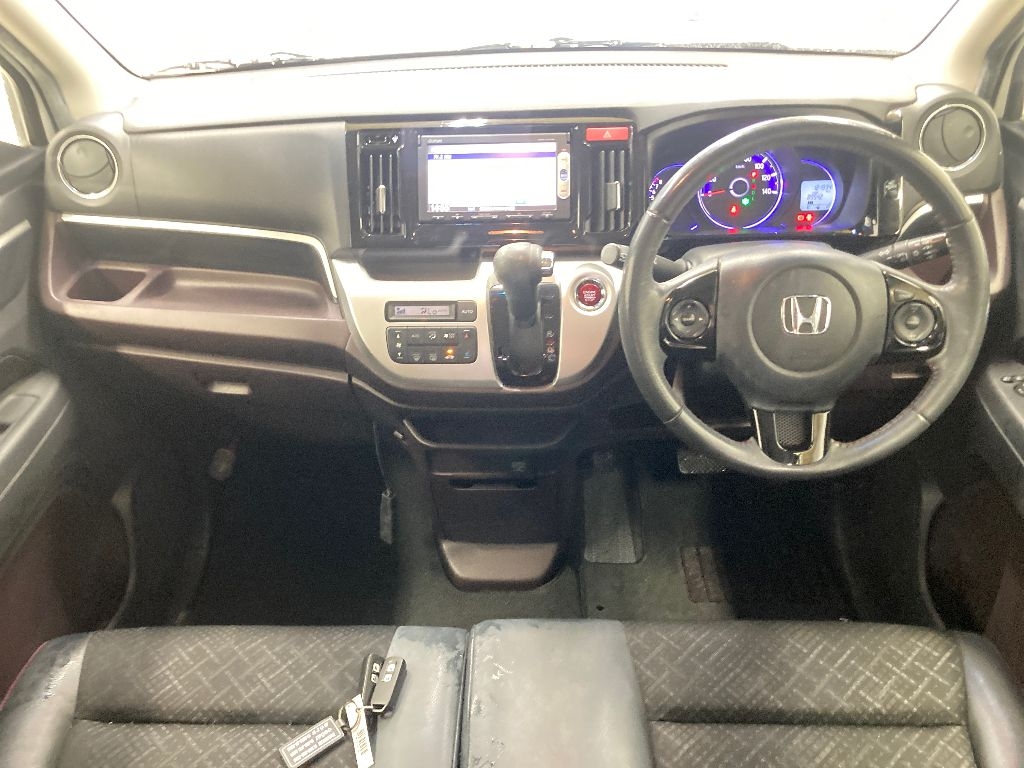 HONDA N-WGN