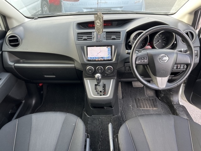 NISSAN LAFESTA