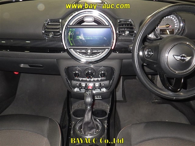 MINI CLUBMAN