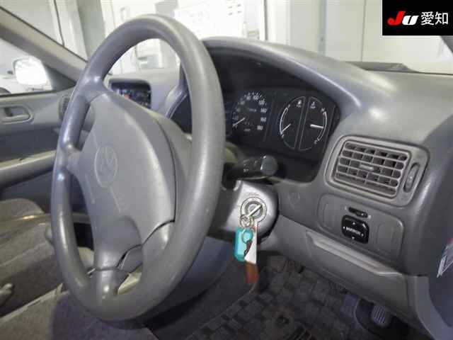 TOYOTA SPRINTER