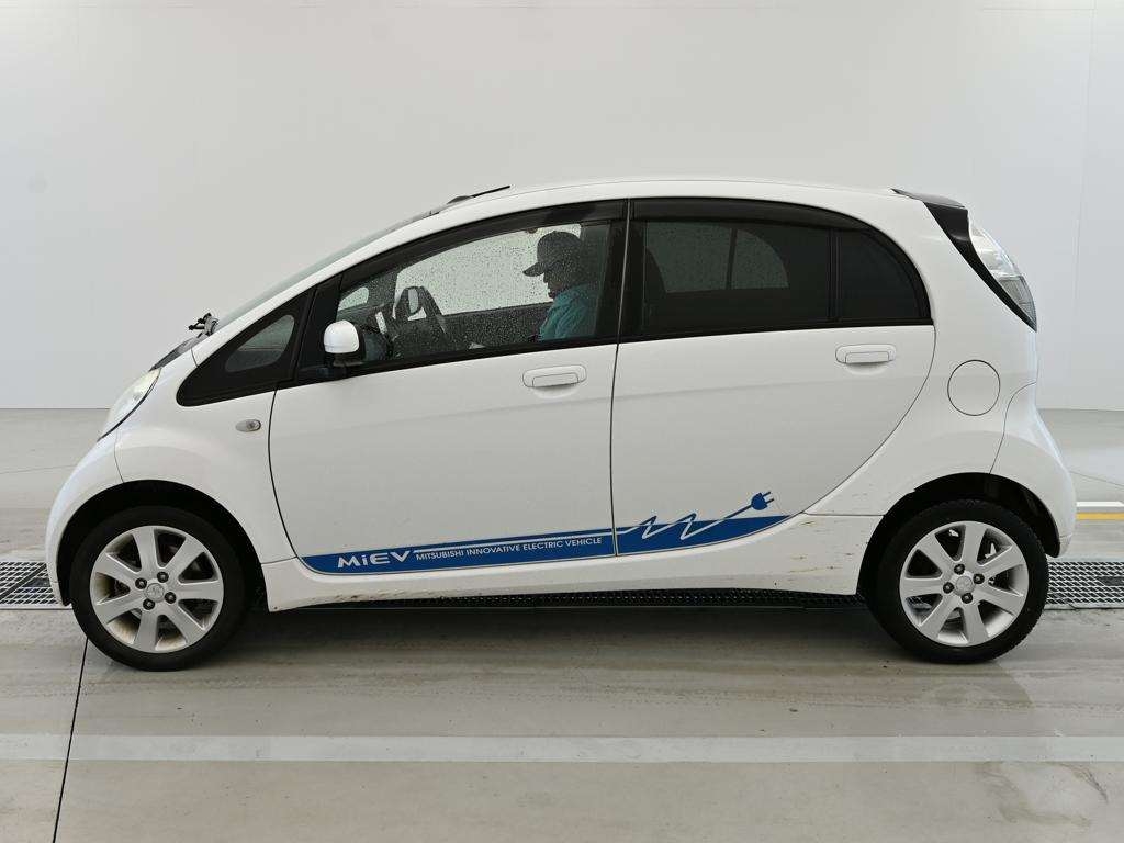 MITSUBISHI I-MIEV