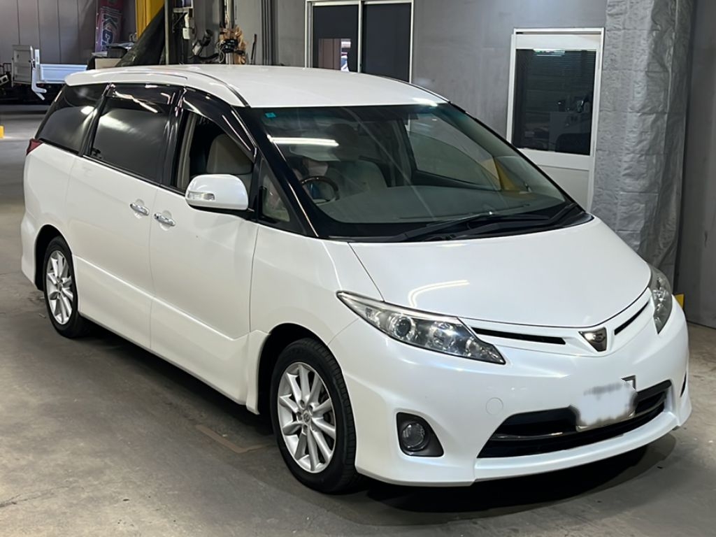 TOYOTA ESTIMA