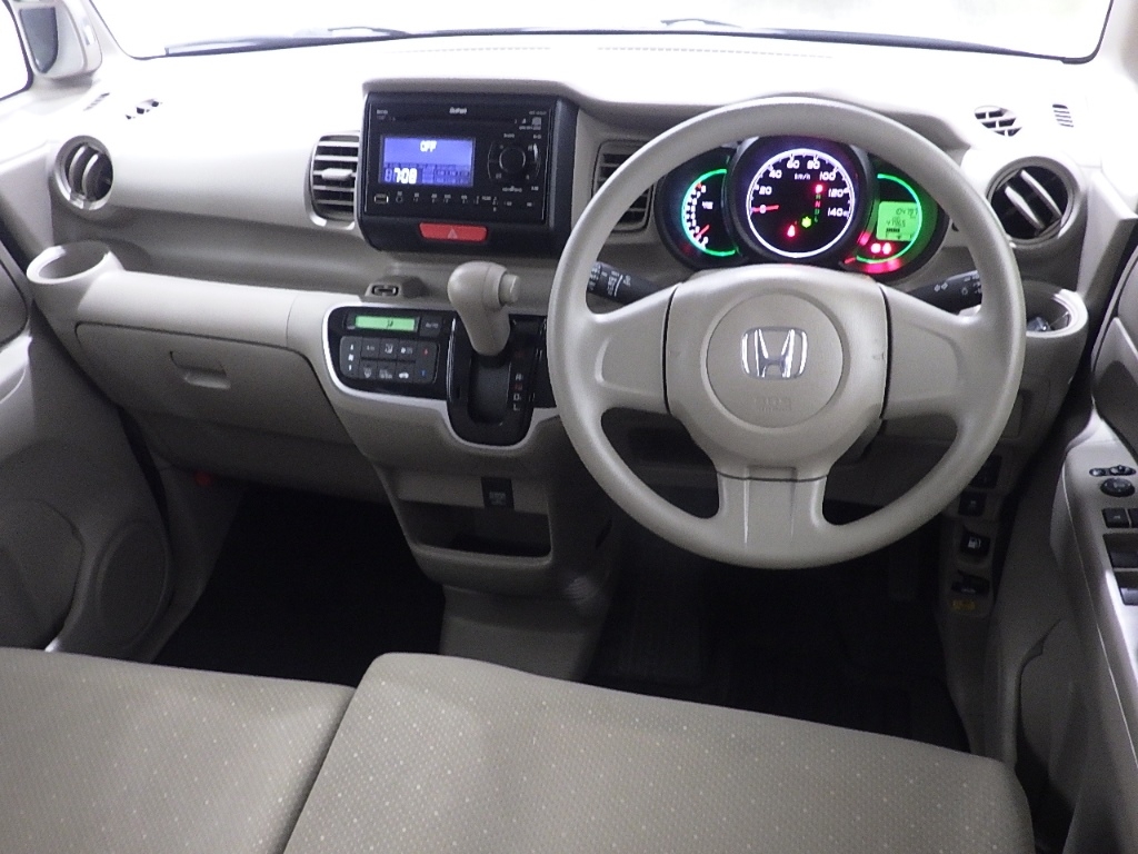 HONDA N-BOX