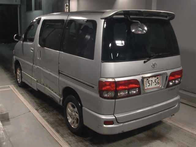 TOYOTA TOURING HIACE