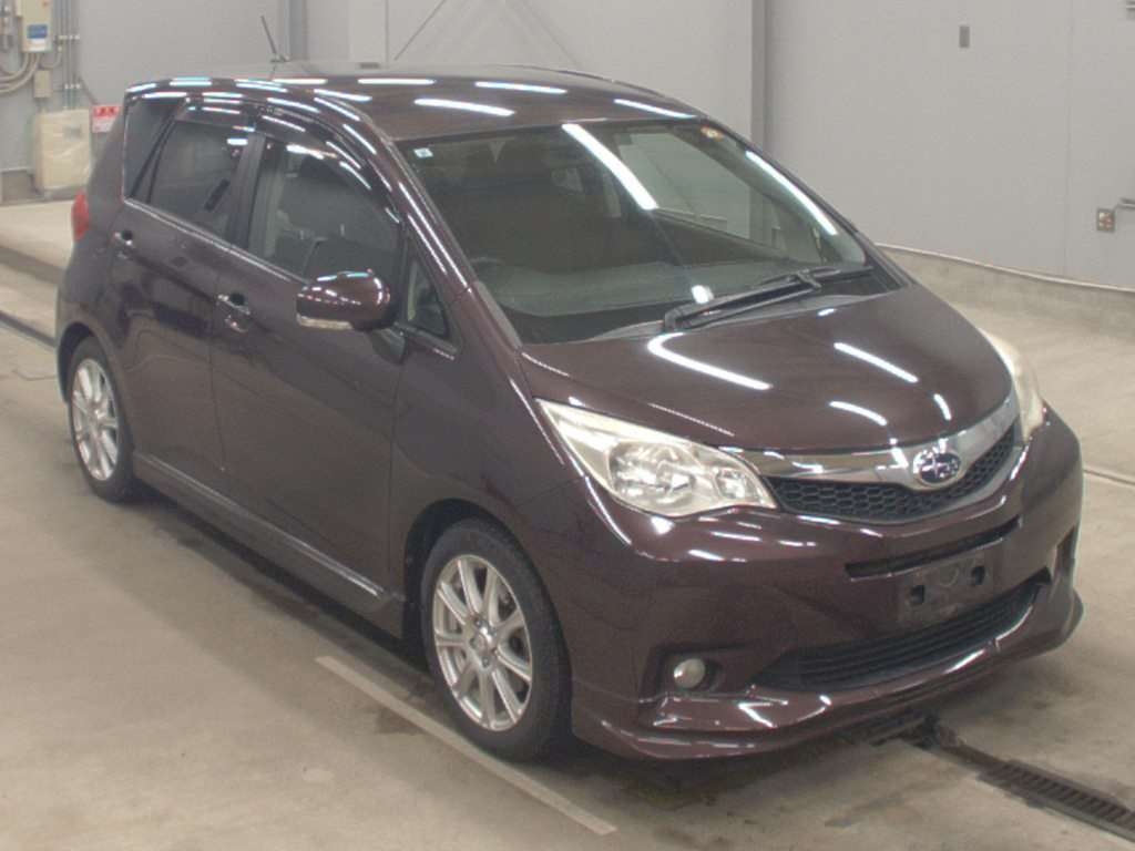 SUBARU TREZIA