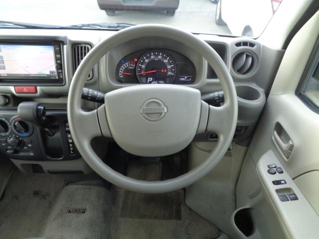 NISSAN NV100 CLIPPER