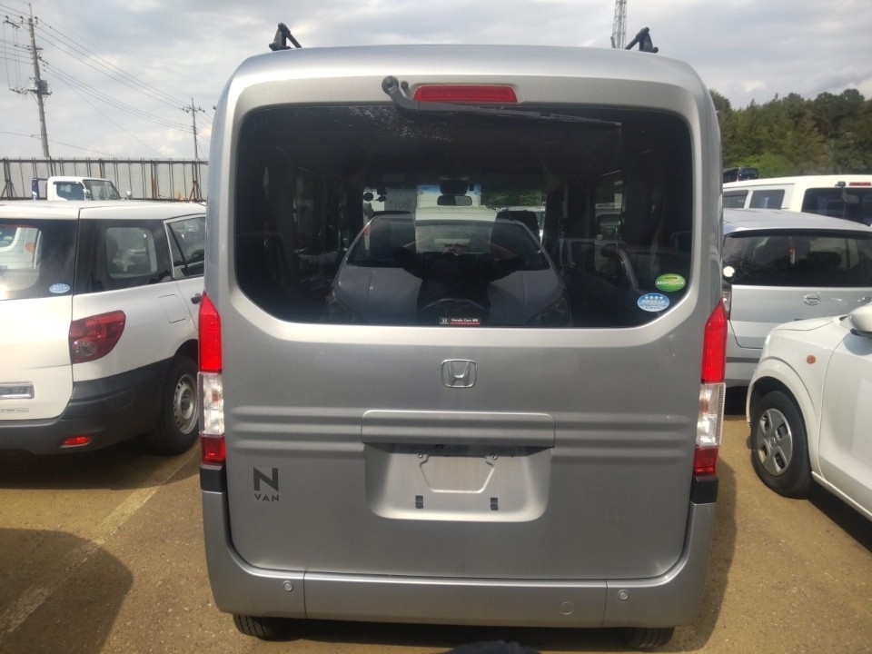 HONDA N-VAN