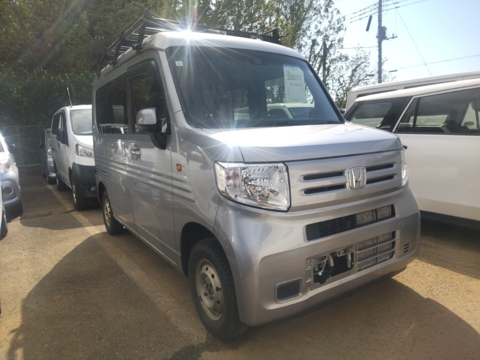 HONDA N-VAN