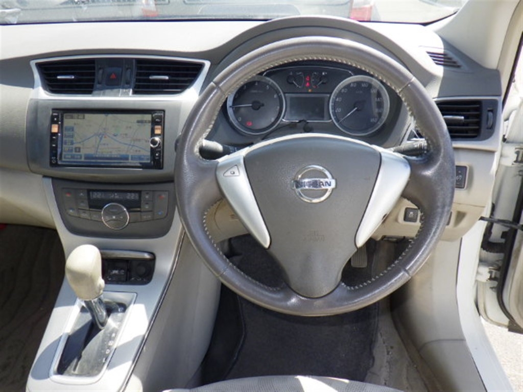 NISSAN SYLPHY