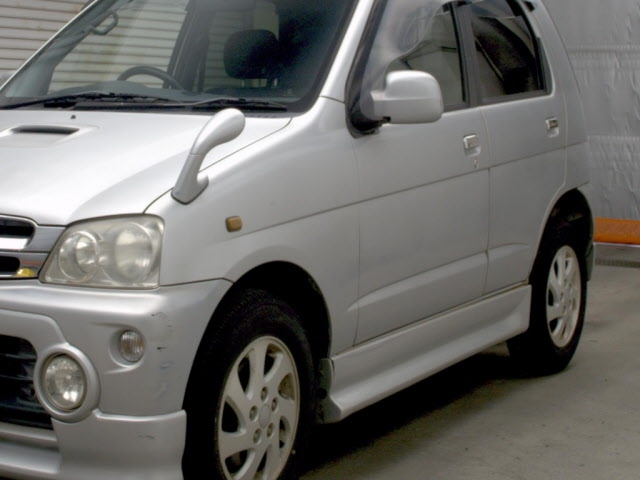 DAIHATSU TERIOS KID