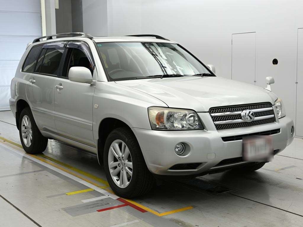 TOYOTA KLUGER V