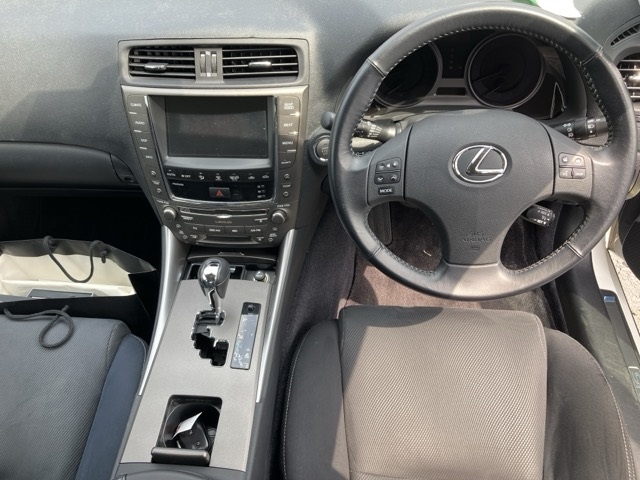 LEXUS IS250