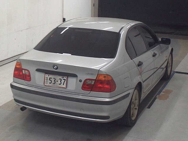 BMW 3-SERIES