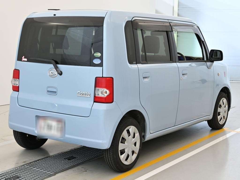 DAIHATSU MOVE CONTE