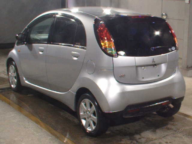 MITSUBISHI I