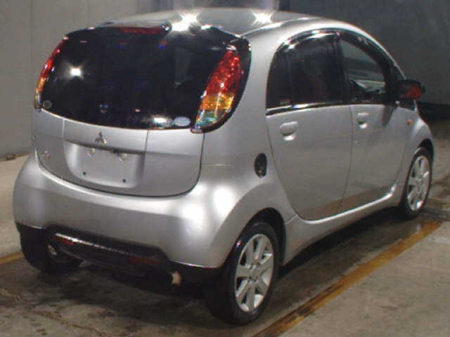 MITSUBISHI I