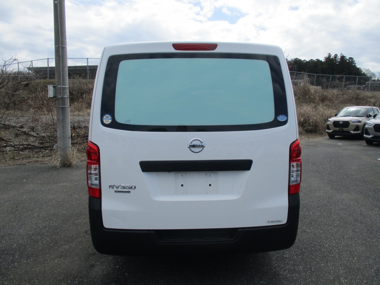 NISSAN NV350 CARAVAN