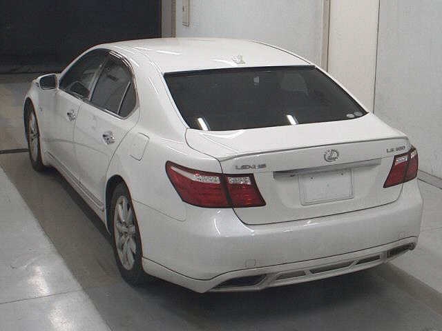 LEXUS LS460