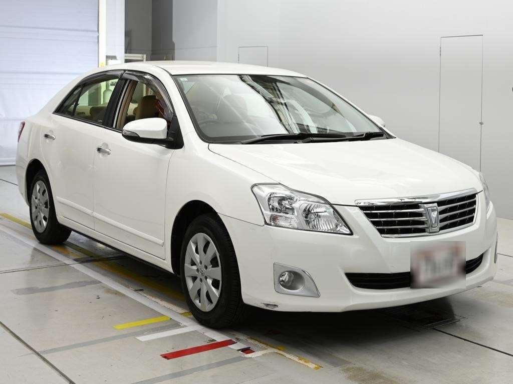 TOYOTA PREMIO