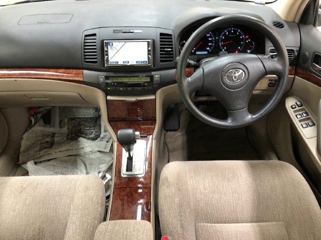 TOYOTA PREMIO