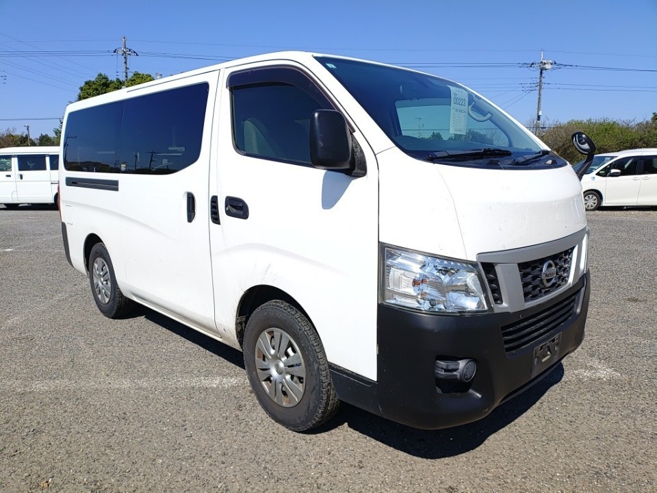 NISSAN NV350 CARAVAN
