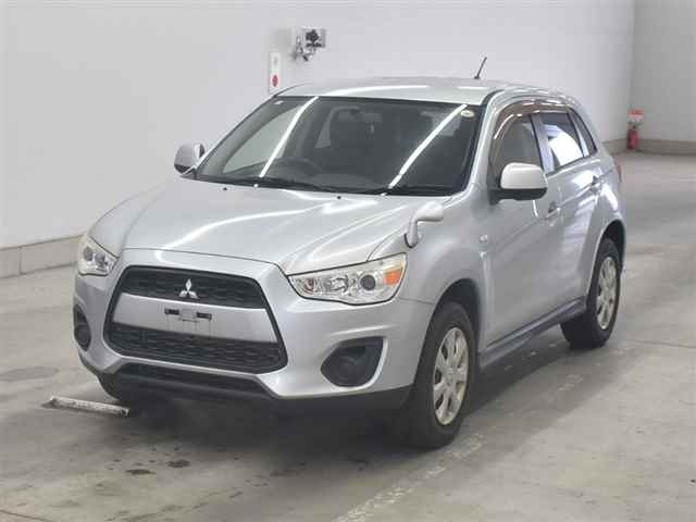 MITSUBISHI RVR