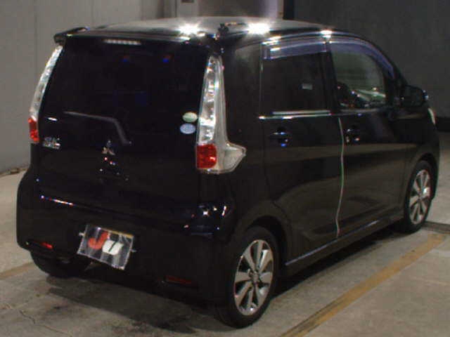 MITSUBISHI EK CUSTOM
