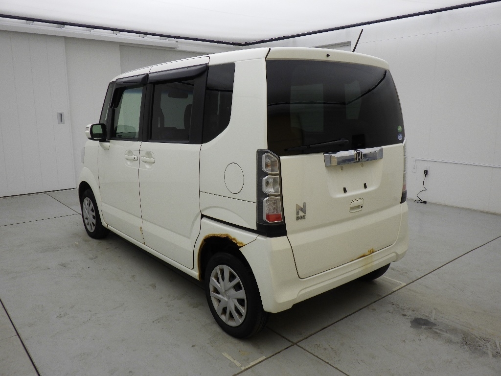 HONDA N-BOX