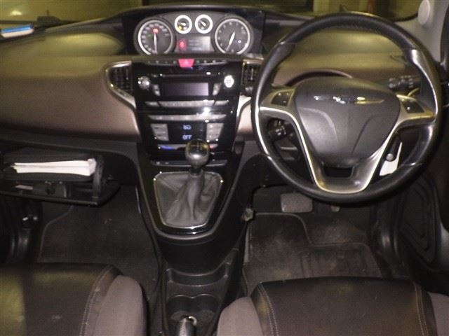 CHRYSLER YPSILON