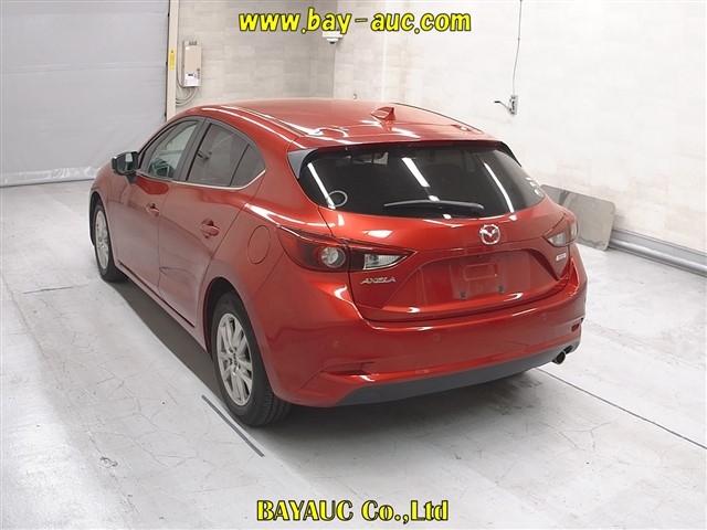 MAZDA AXELA