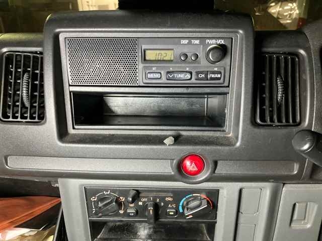 MITSUBISHI MINICAB
