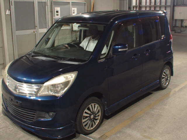 MITSUBISHI DELICA D:2