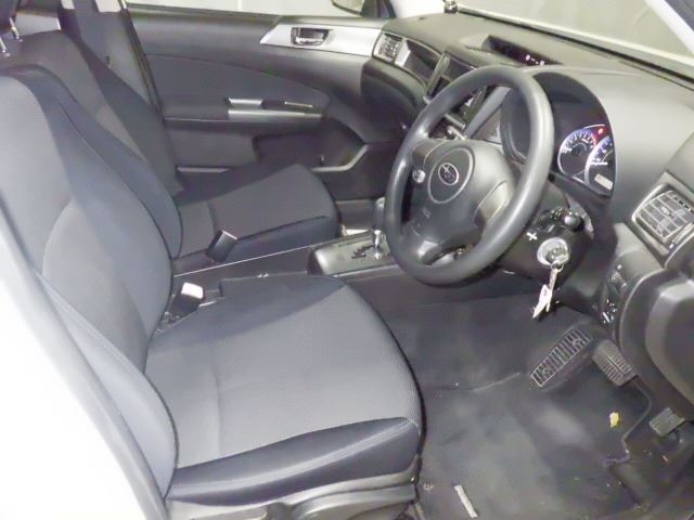 SUBARU EXIGA
