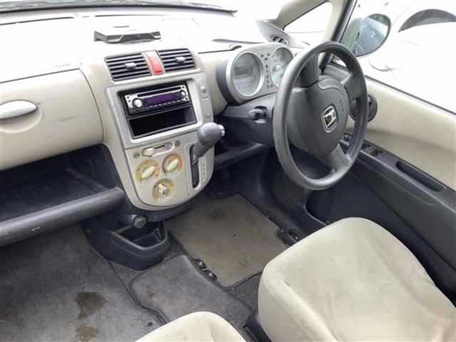HONDA LIFE