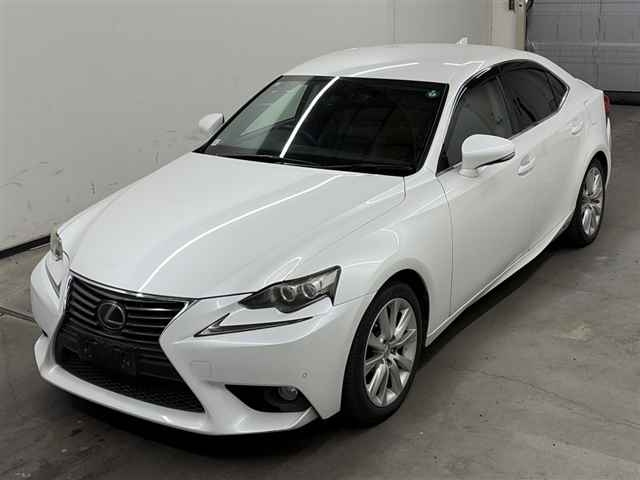 LEXUS IS300H