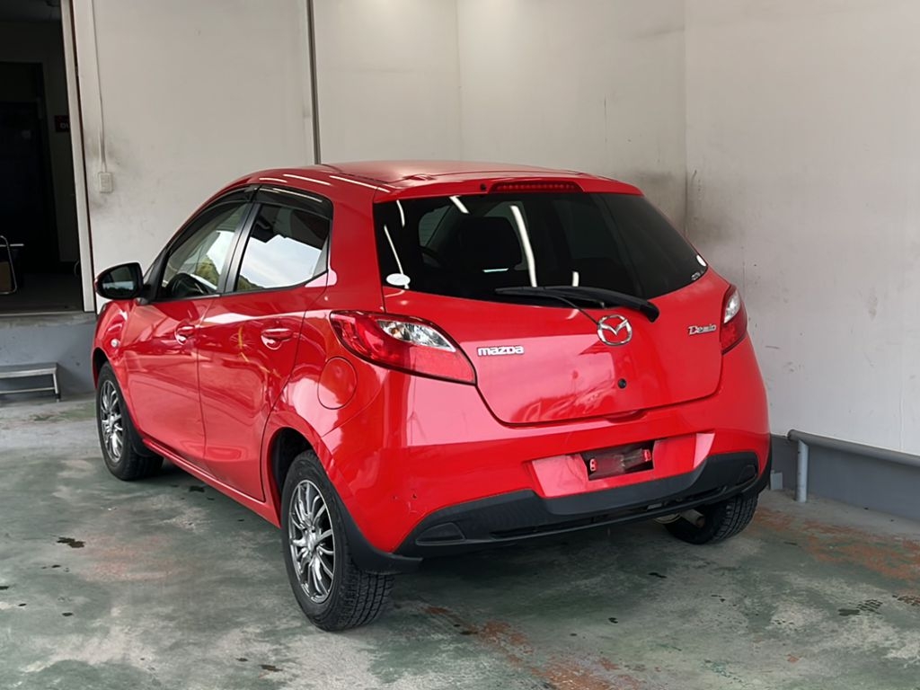 MAZDA DEMIO