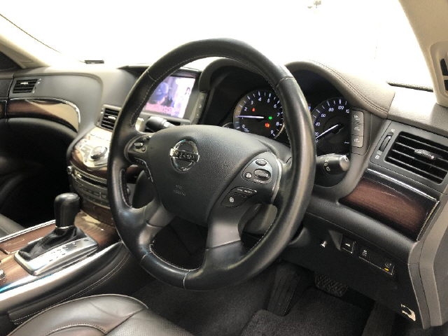 NISSAN FUGA