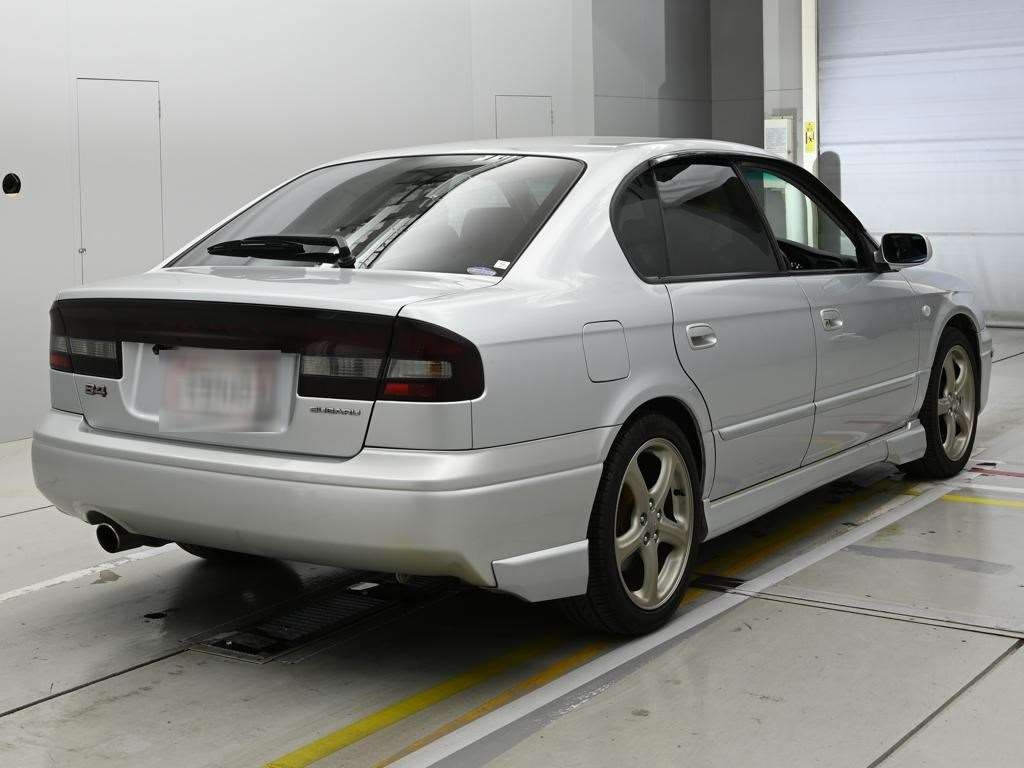 SUBARU LEGACY B4