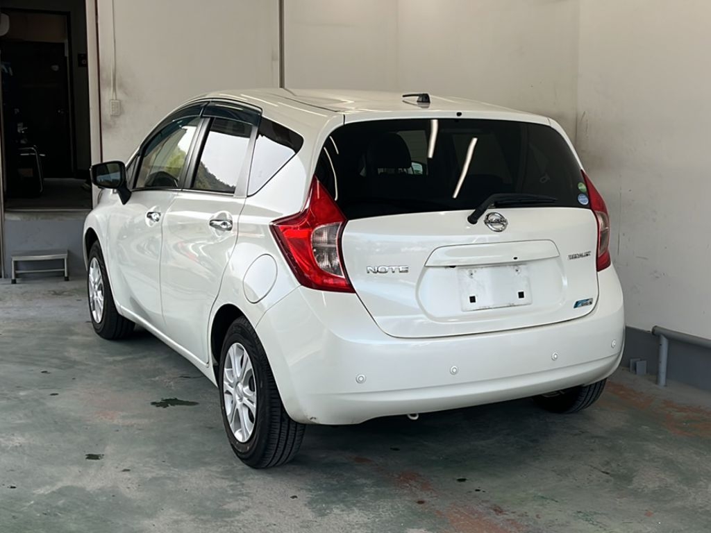 NISSAN NOTE