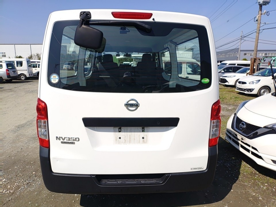 NISSAN NV350 CARAVAN