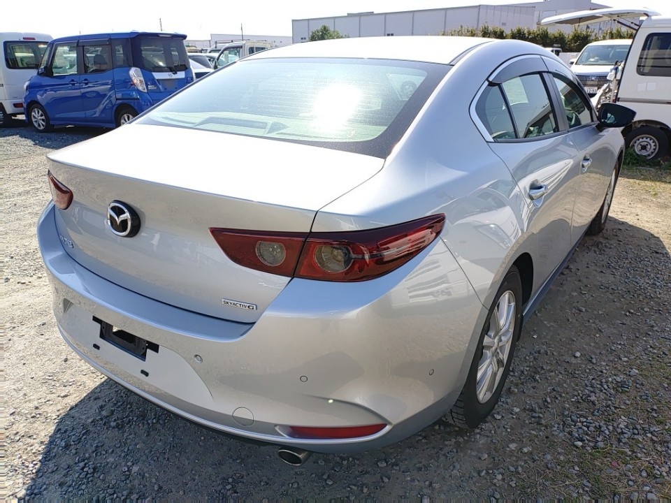 MAZDA MAZDA3