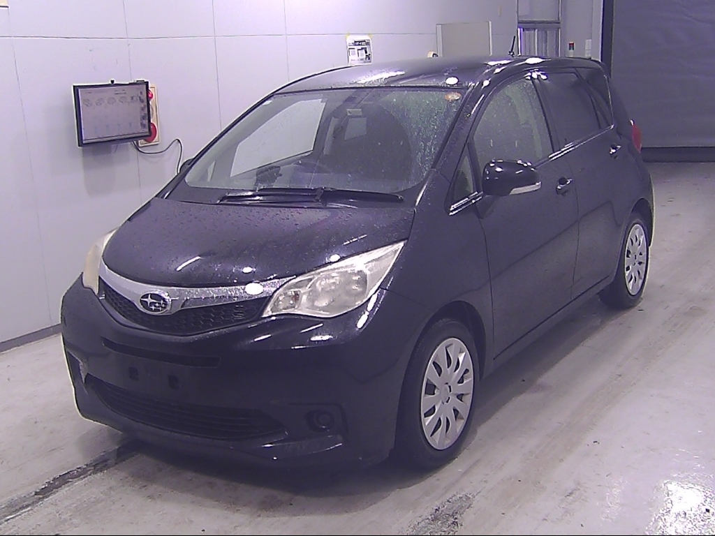 SUBARU TREZIA