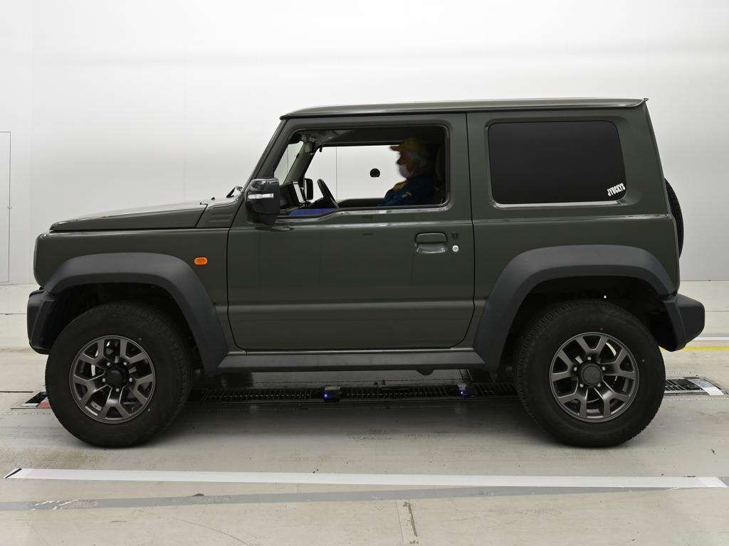SUZUKI JIMNY SIERRA