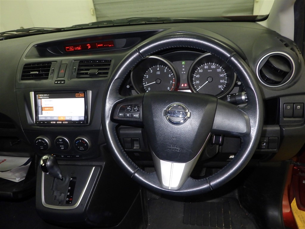NISSAN LAFESTA